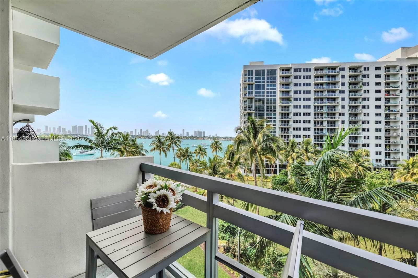 1500 Bay Rd # 544S, Miami Beach FL 33139 — 1