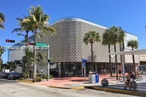 801 15th Street # 102, Miami Beach FL 33139 — 25