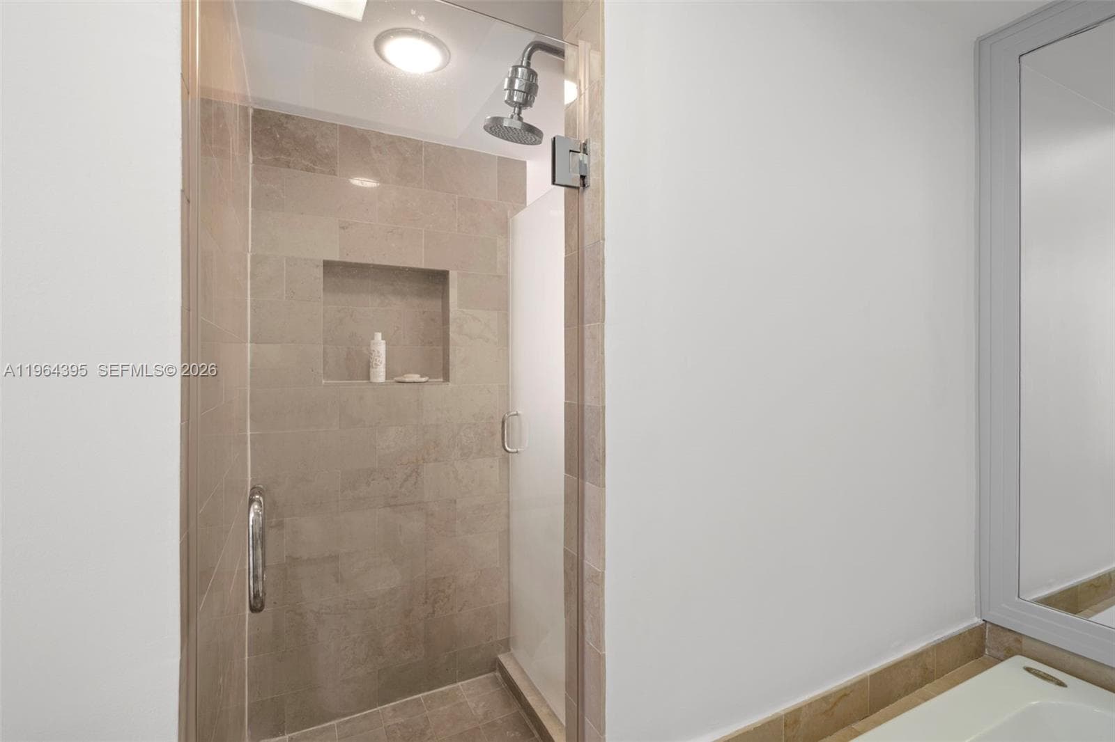 1500 Ocean Dr # 1210, Miami Beach FL 33139 — 20