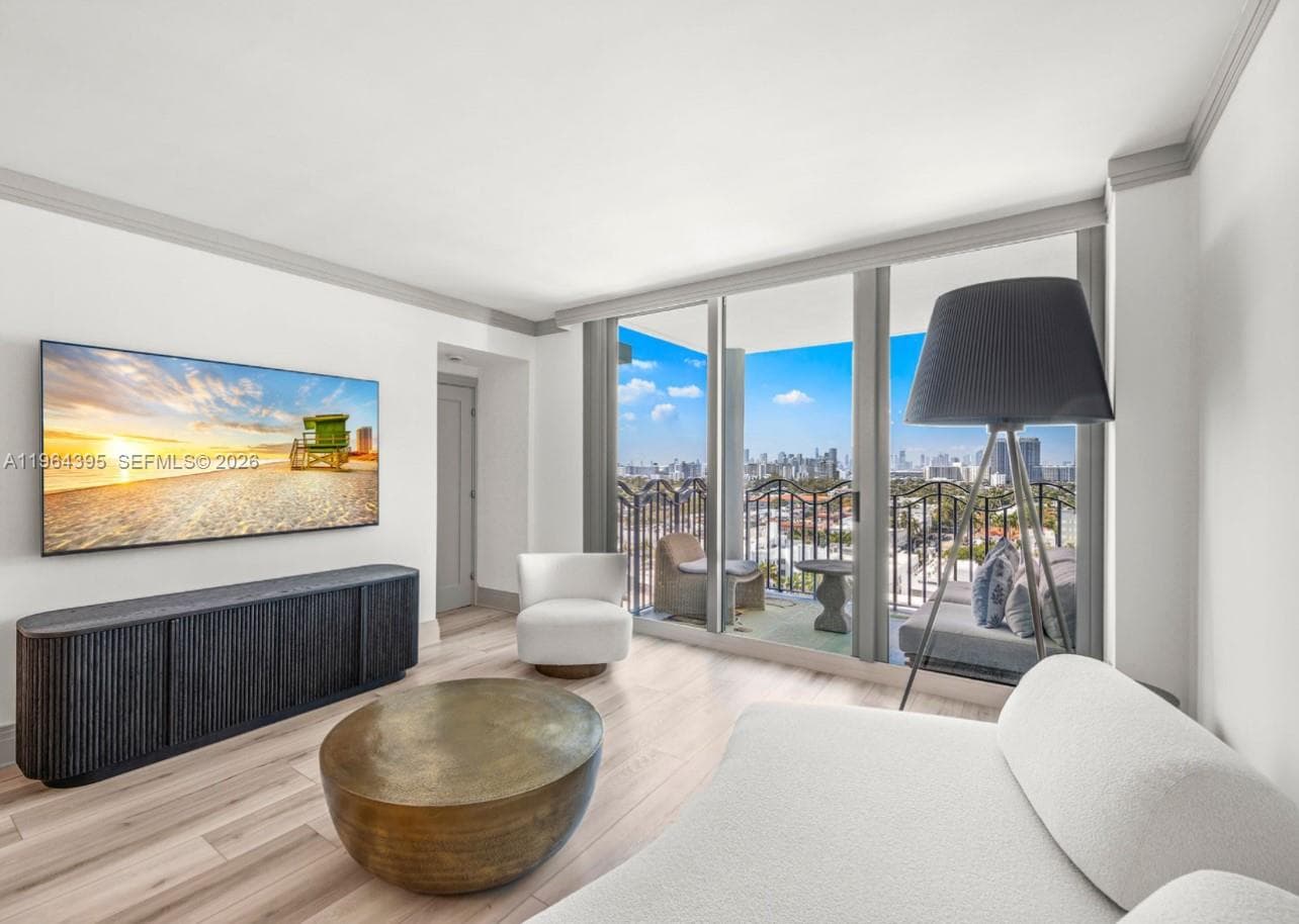 1500 Ocean Dr # 1210, Miami Beach FL 33139 — 8