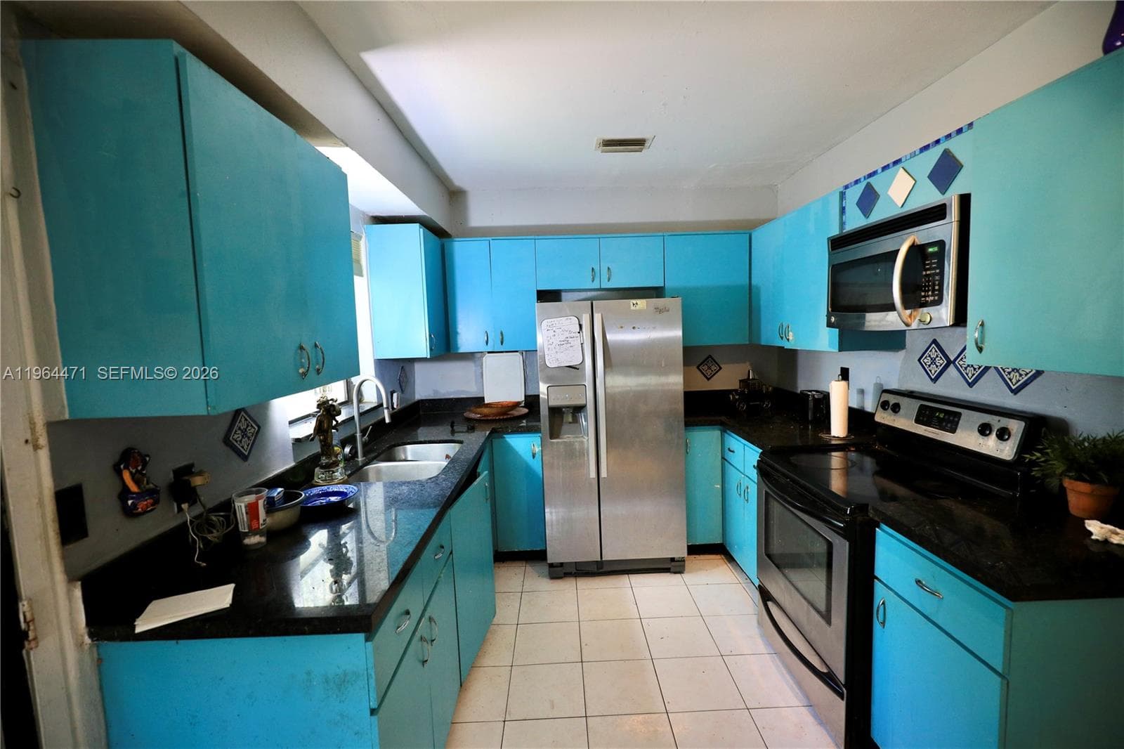655 NE 82nd St, Miami FL 33138 — 5