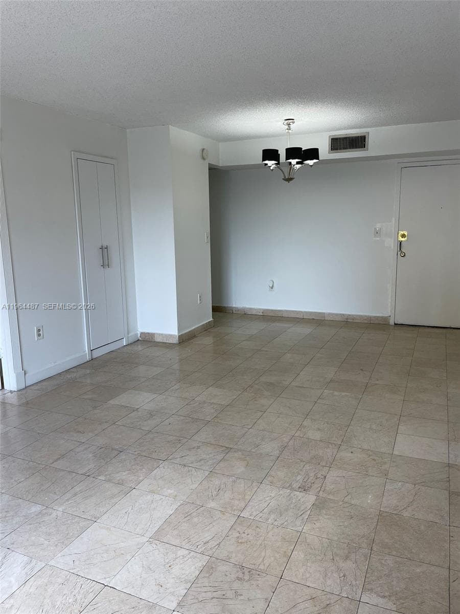 4721 NW 7th St # 12, Miami FL 33126 — 1