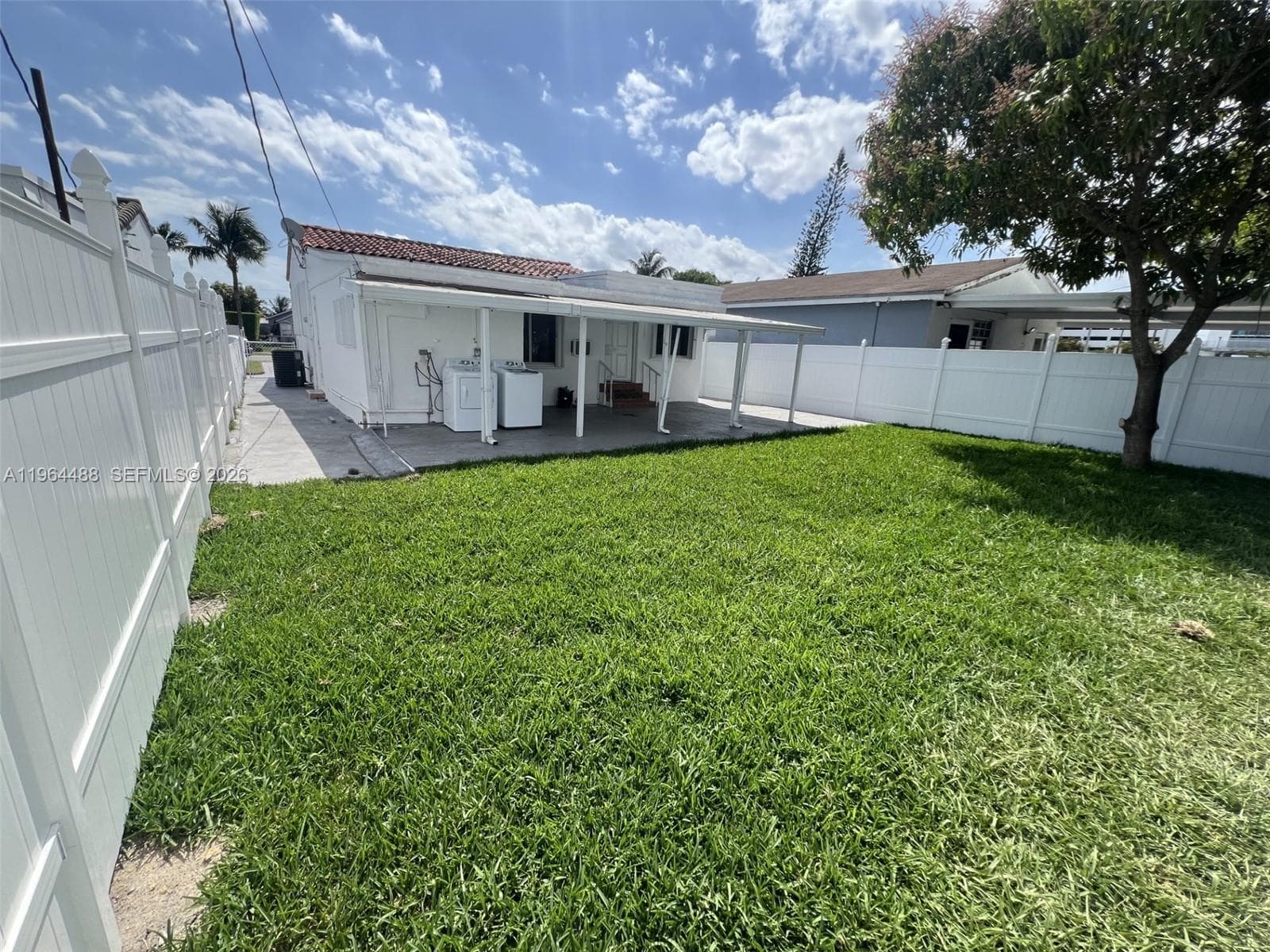 6823 SW 25th St, Miami FL 33155 — 12