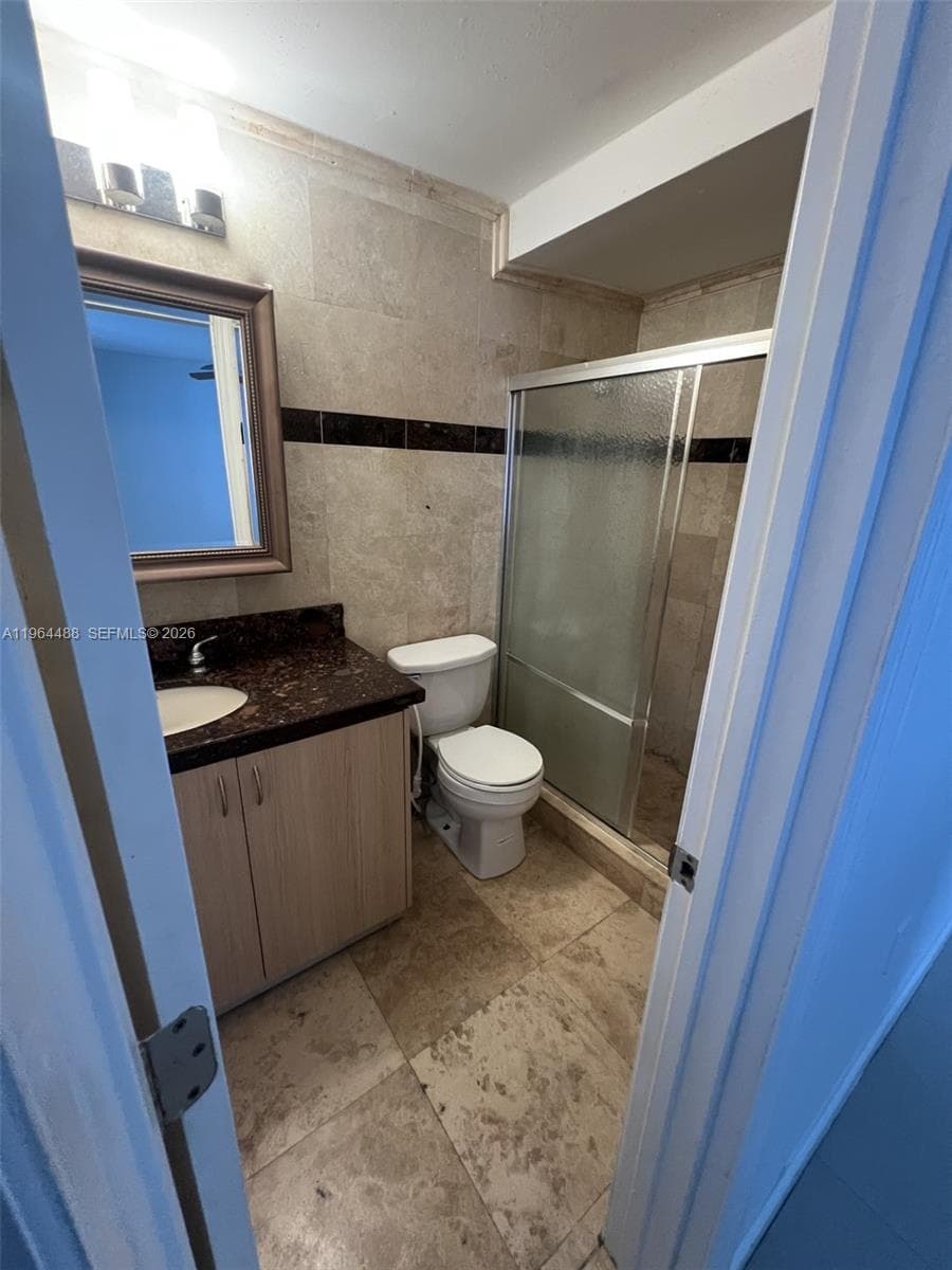 6823 SW 25th St, Miami FL 33155 — 11