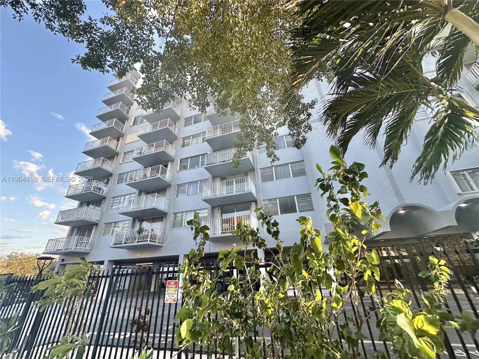 1470 NE 125th Ter # 210, North Miami FL 33161 — 23
