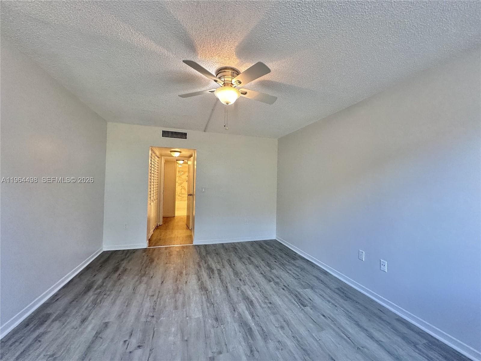 1470 NE 125th Ter # 210, North Miami FL 33161 — 16