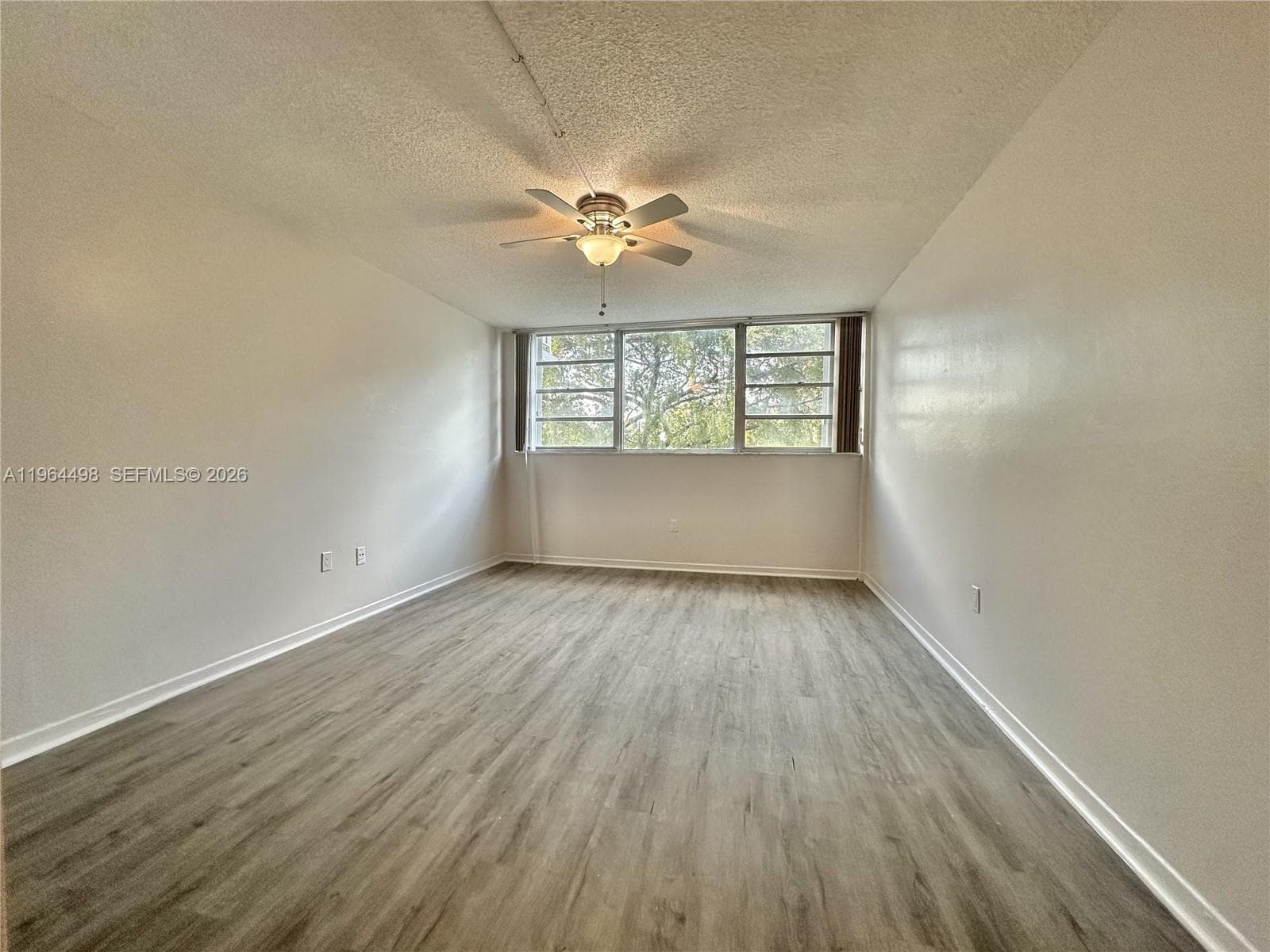 1470 NE 125th Ter # 210, North Miami FL 33161 — 10
