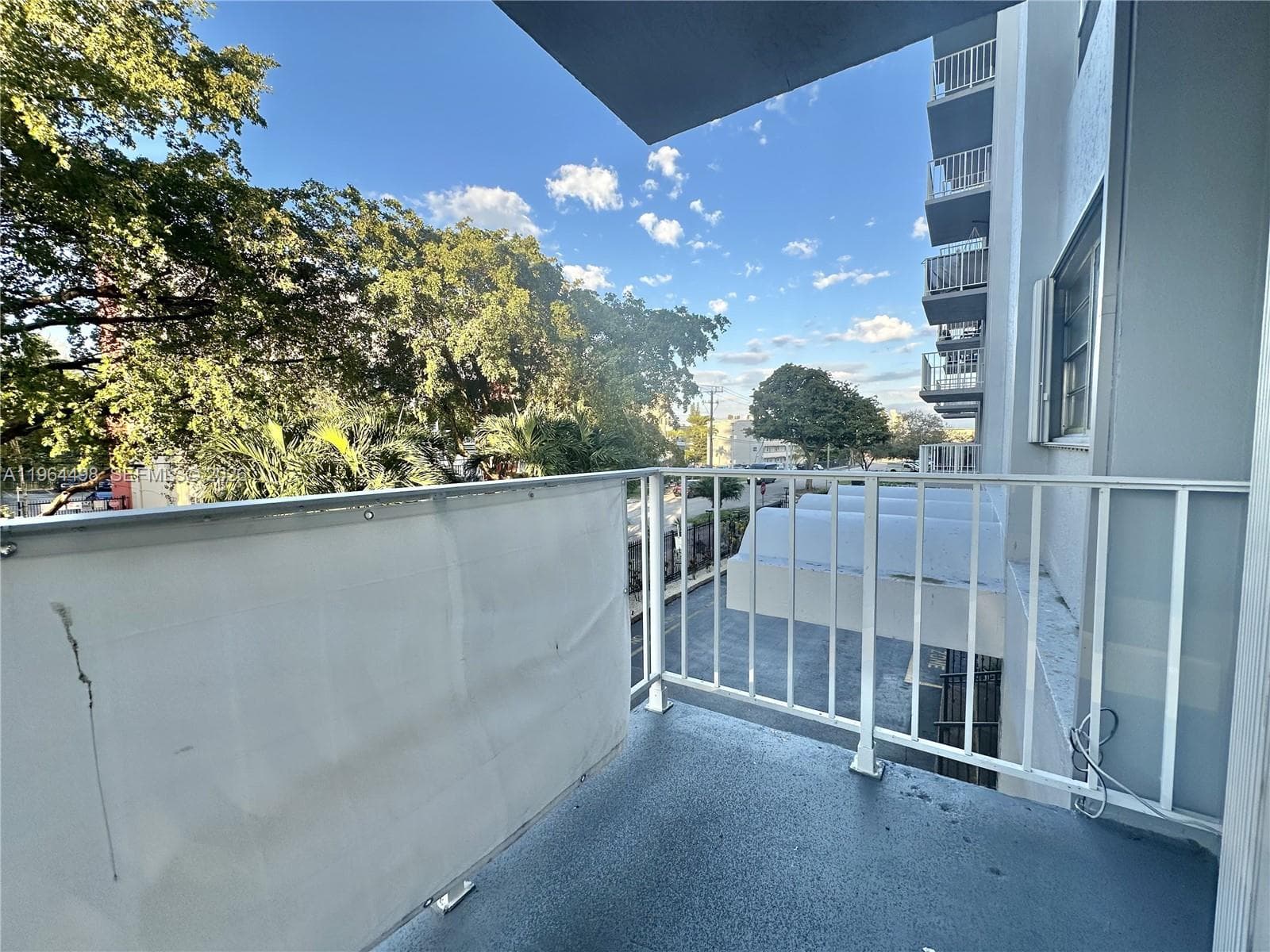 1470 NE 125th Ter # 210, North Miami FL 33161 — 21