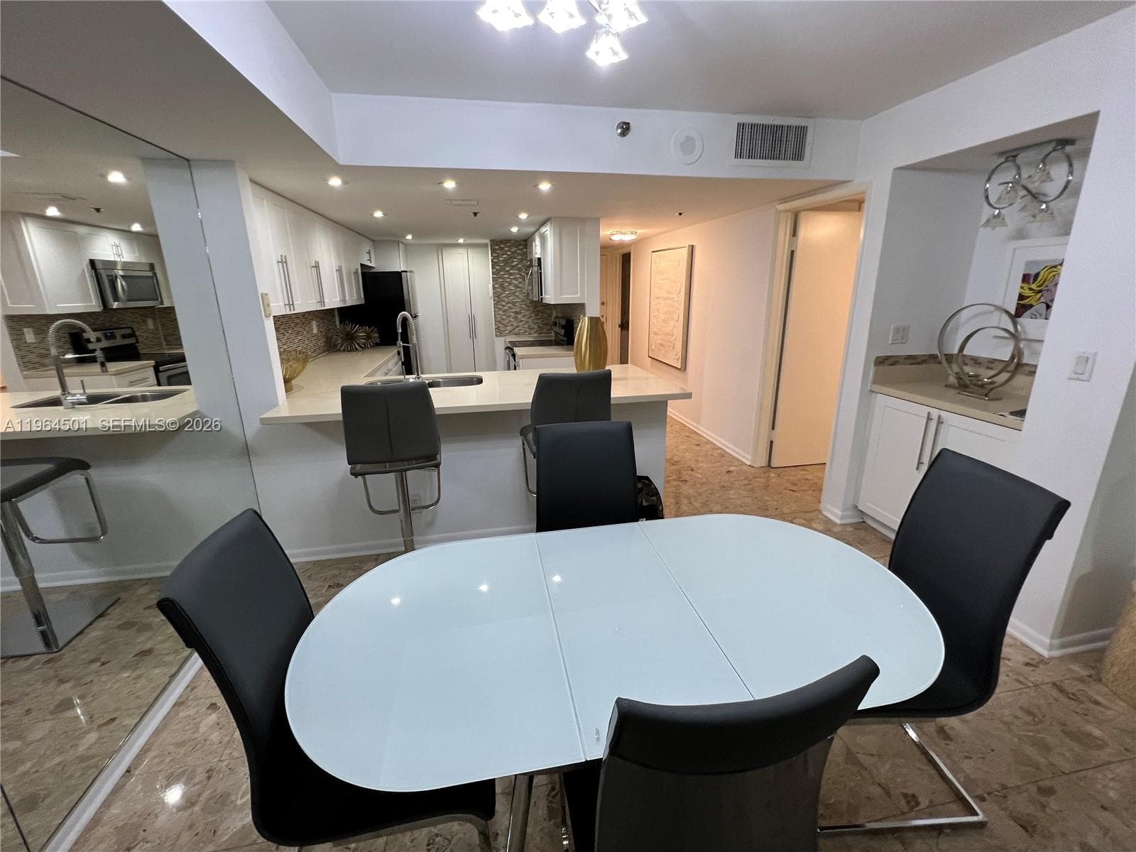 1717 N Bayshore Dr # 1057, Miami FL 33132 — 13