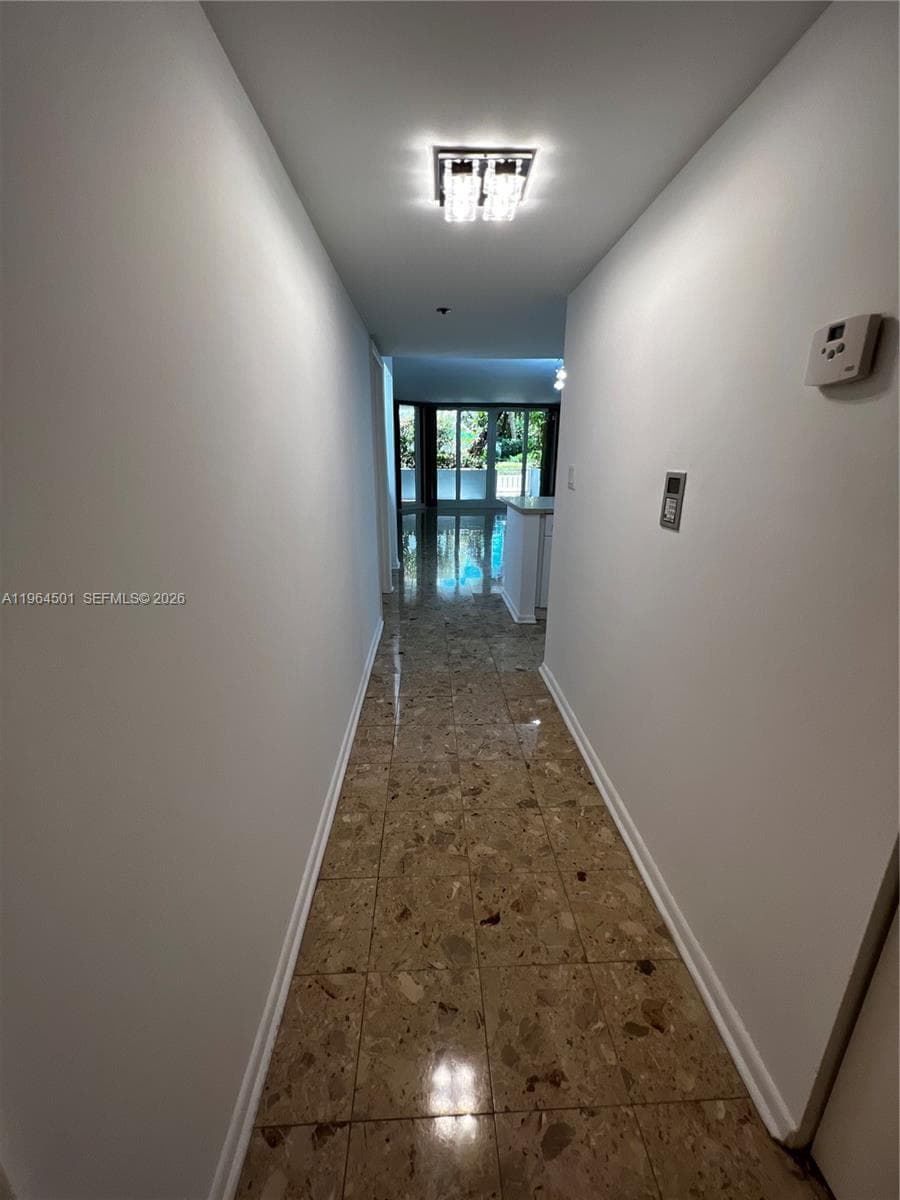 1717 N Bayshore Dr # 1057, Miami FL 33132 — 22