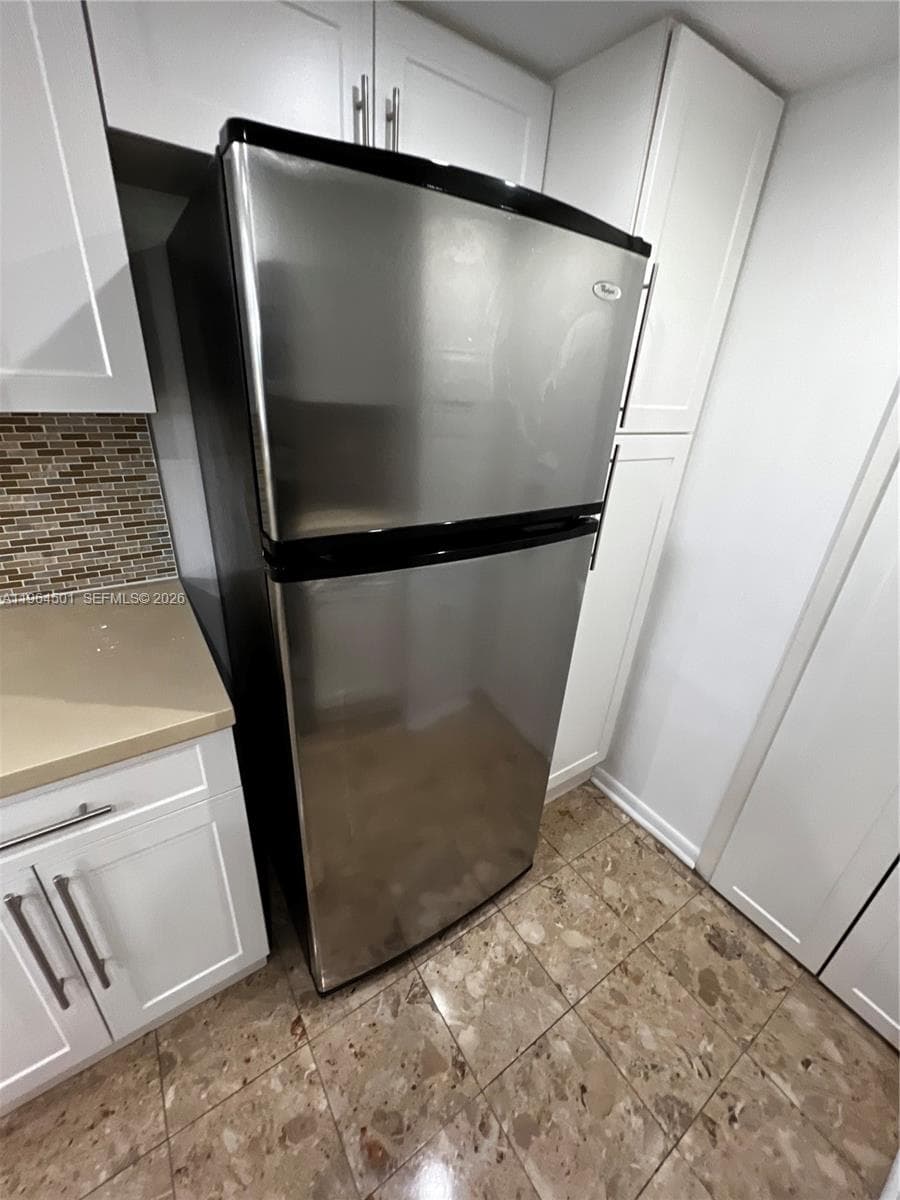 1717 N Bayshore Dr # 1057, Miami FL 33132 — 25