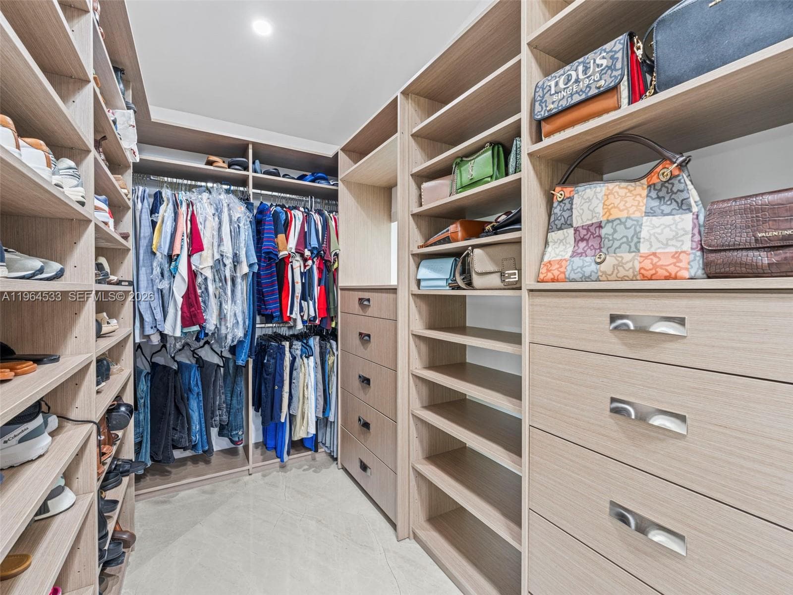 6180 Pine Tree Dr, Miami Beach FL 33140 — 44