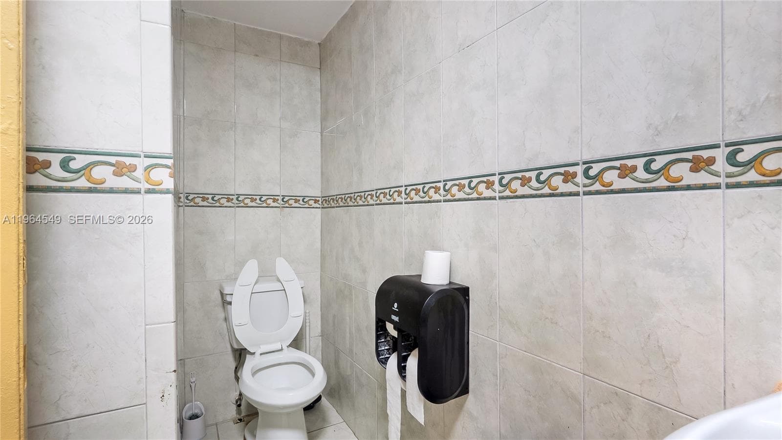 508 W 1st Ave, Hialeah FL 33010 — 7