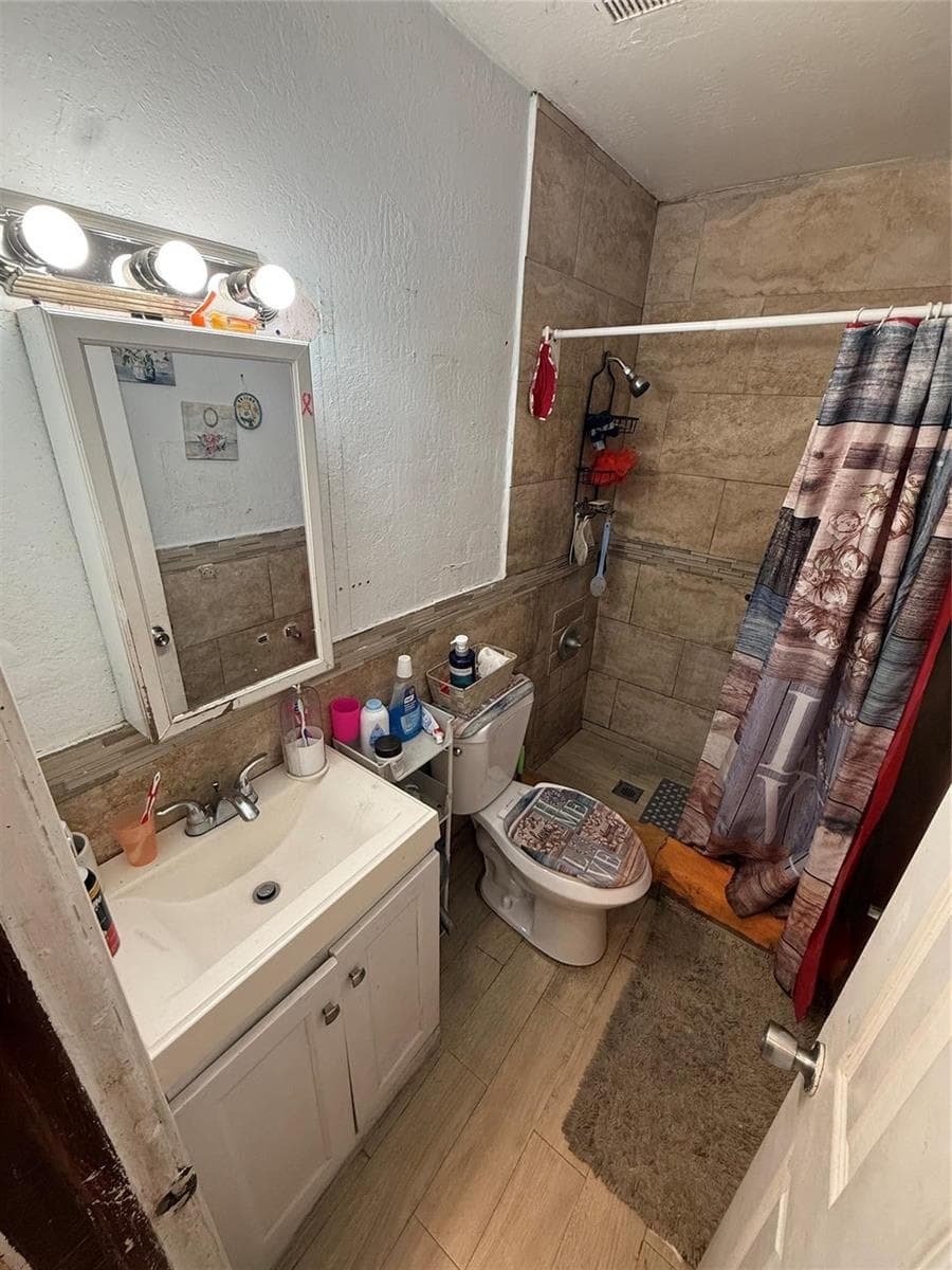 1028 NW 24th Street, Miami FL 33127 — 2