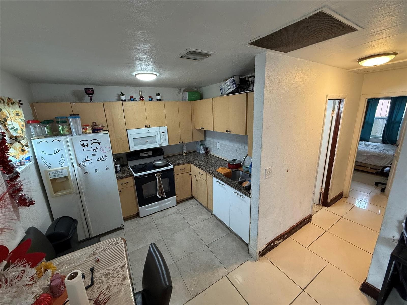 1028 NW 24th Street, Miami FL 33127 — 15