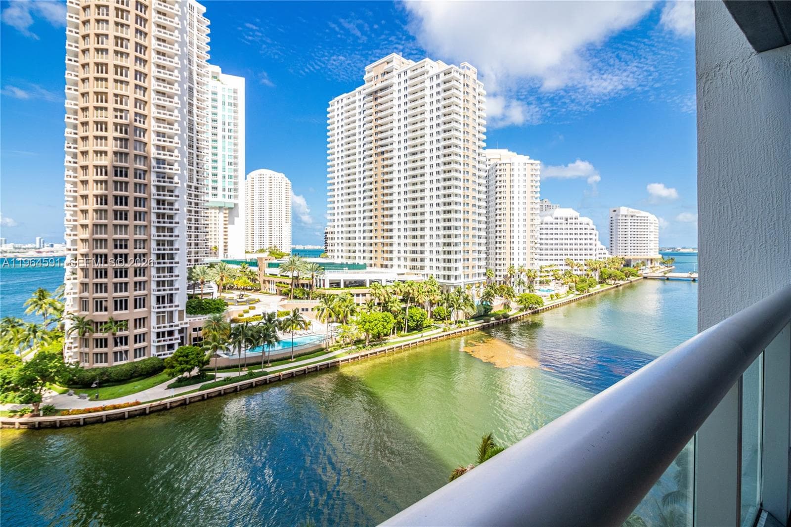 465 Brickell Ave # 917, Miami FL 33131 — 18