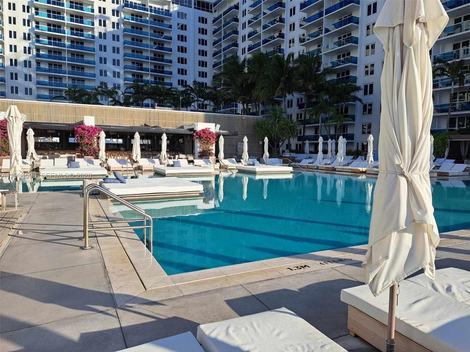 2301 Collins Ave # 504, Miami Beach FL 33139 — 33