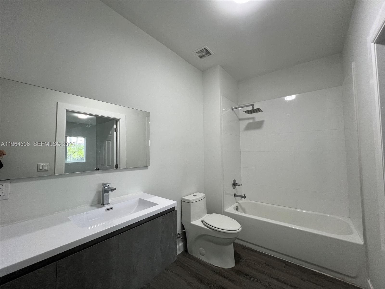 2311 NW 22nd Ave # 405, Miami FL 33142 — 8