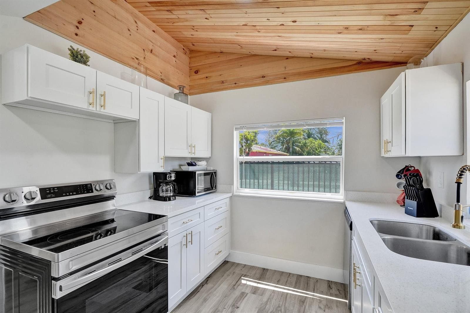8021 NW 1st Place # 1, Miami FL 33150 — 9