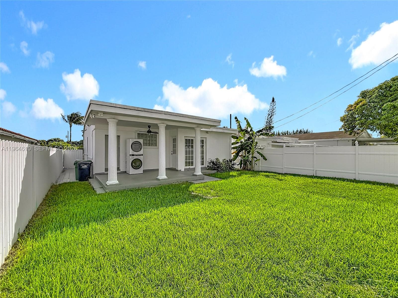 6819 SW 25th St, Miami FL 33155 — 22