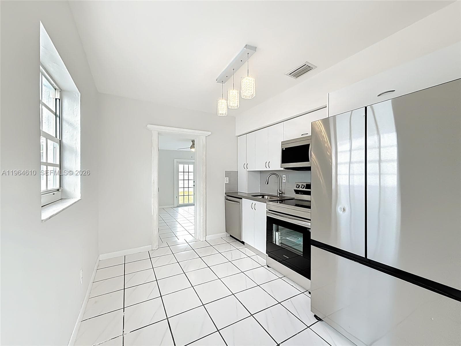 6819 SW 25th St, Miami FL 33155 — 5