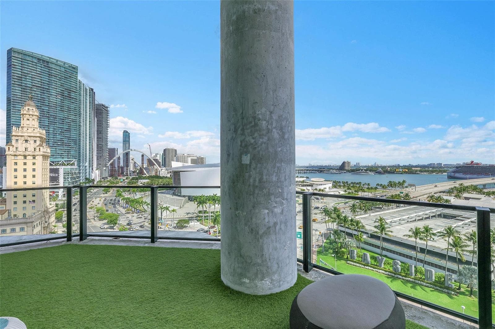 398 NE 5th Street # 4404, Miami FL 33132 — 24