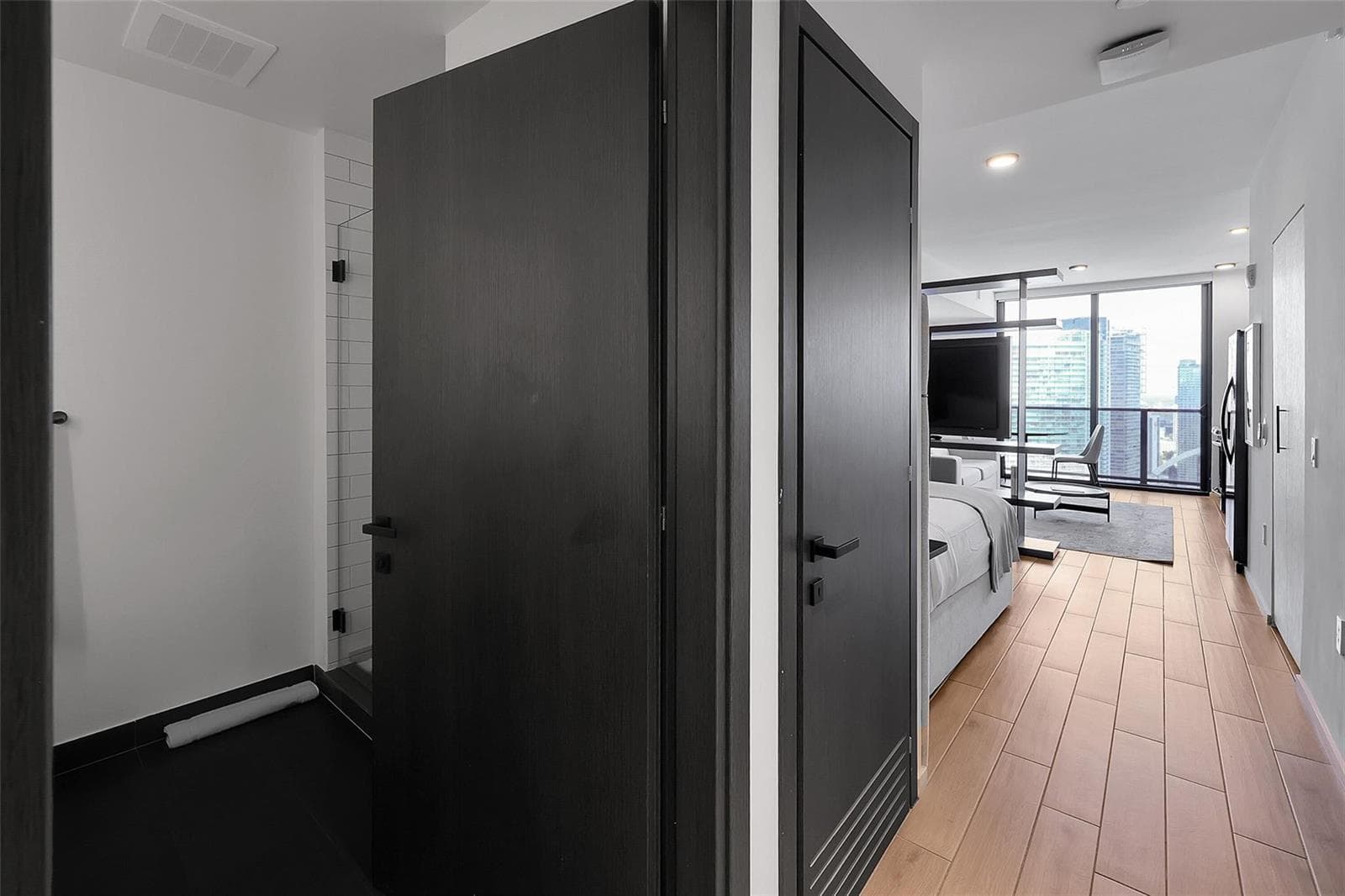 398 NE 5th Street # 4404, Miami FL 33132 — 8