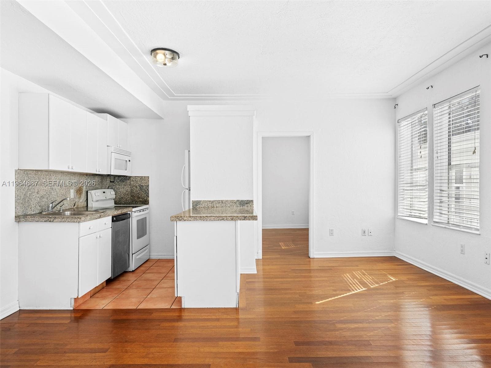 1027 Pennsylvania Ave # 206, Miami Beach FL 33139 — 1