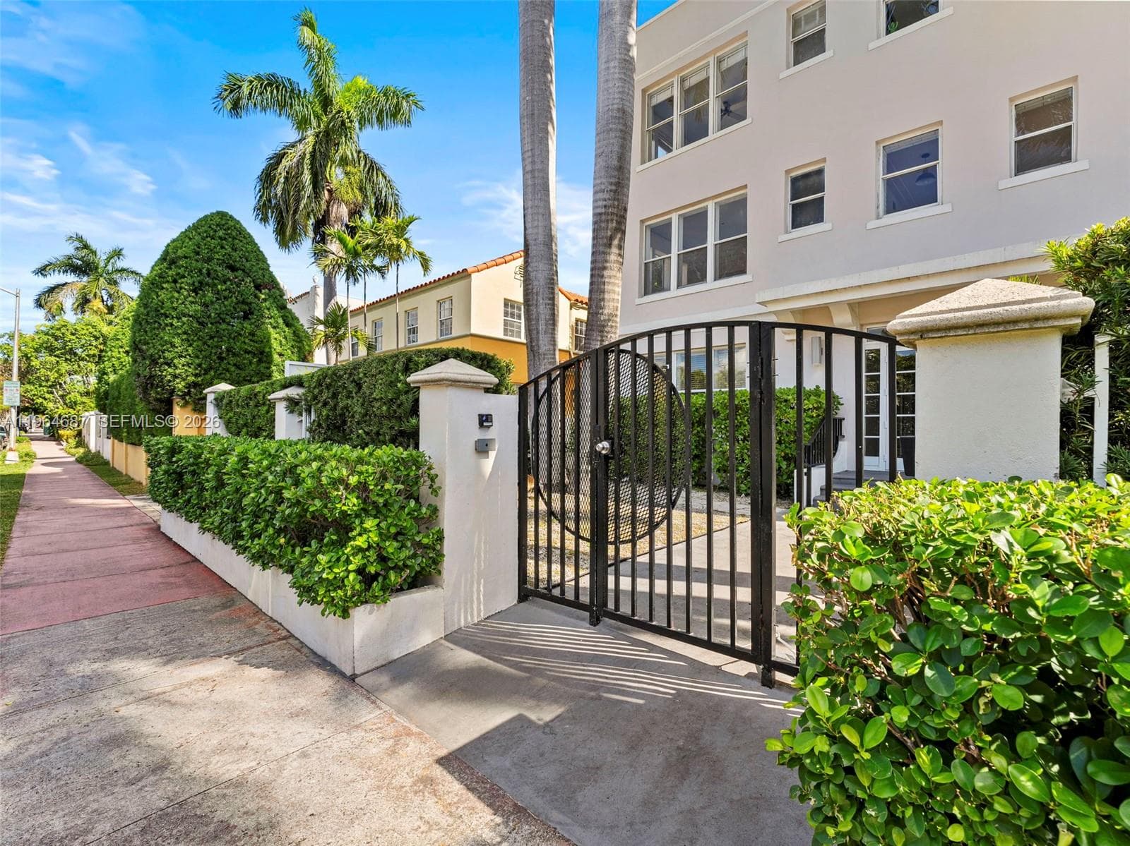 1027 Pennsylvania Ave # 206, Miami Beach FL 33139 — 45