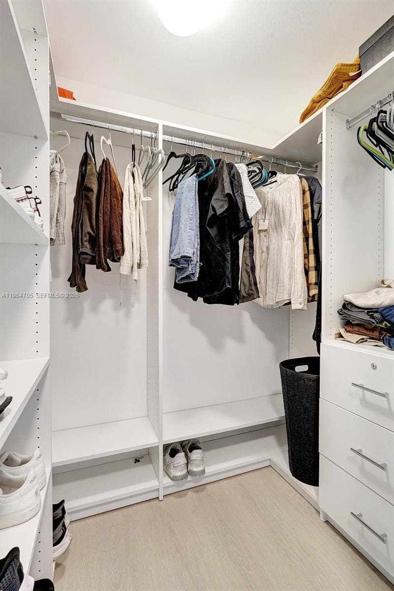 18800 NE 29th Ave # 517, Aventura FL 33180 — 20
