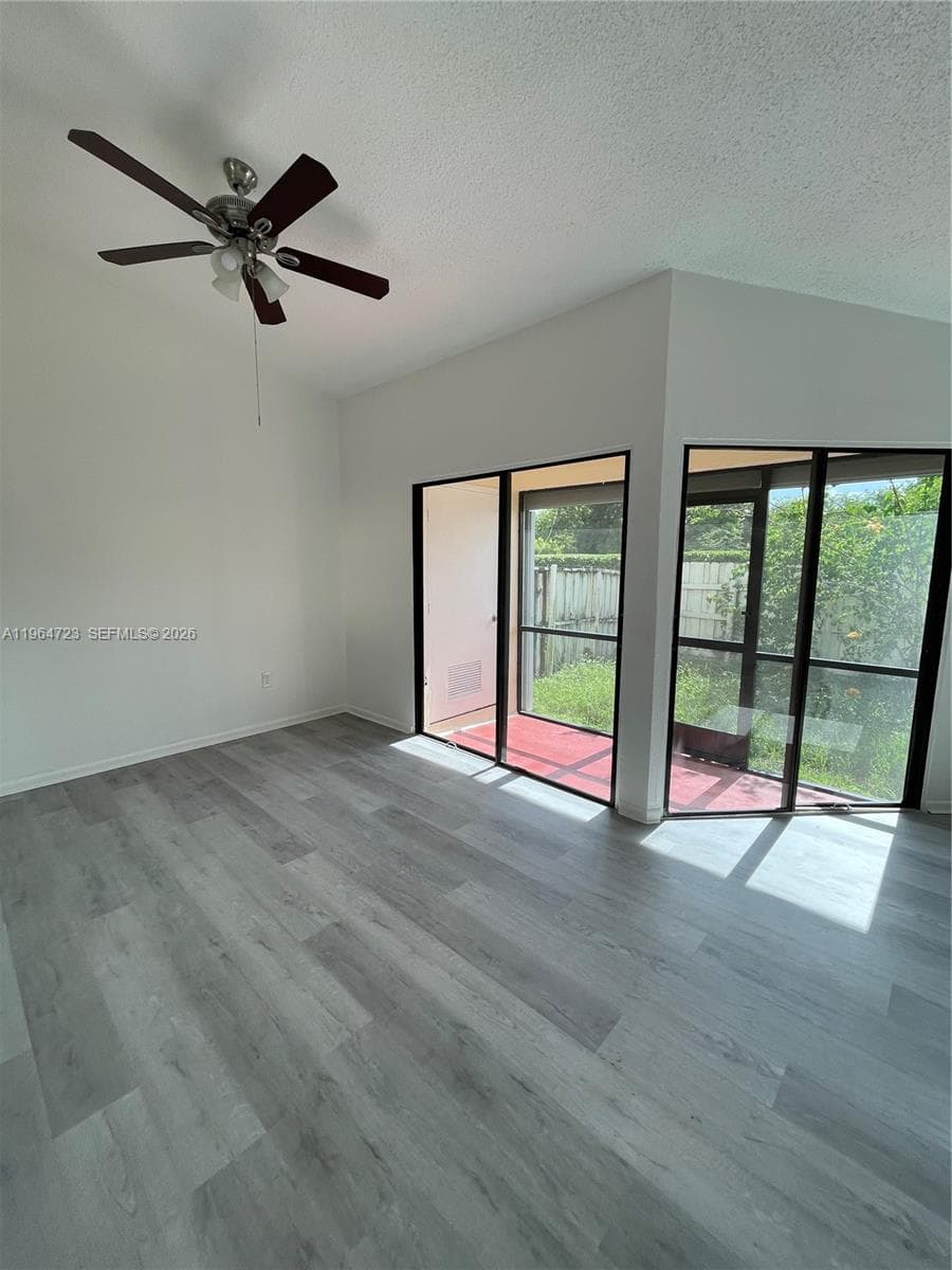 1210 San Remo Cir, Homestead FL 33035 — 7