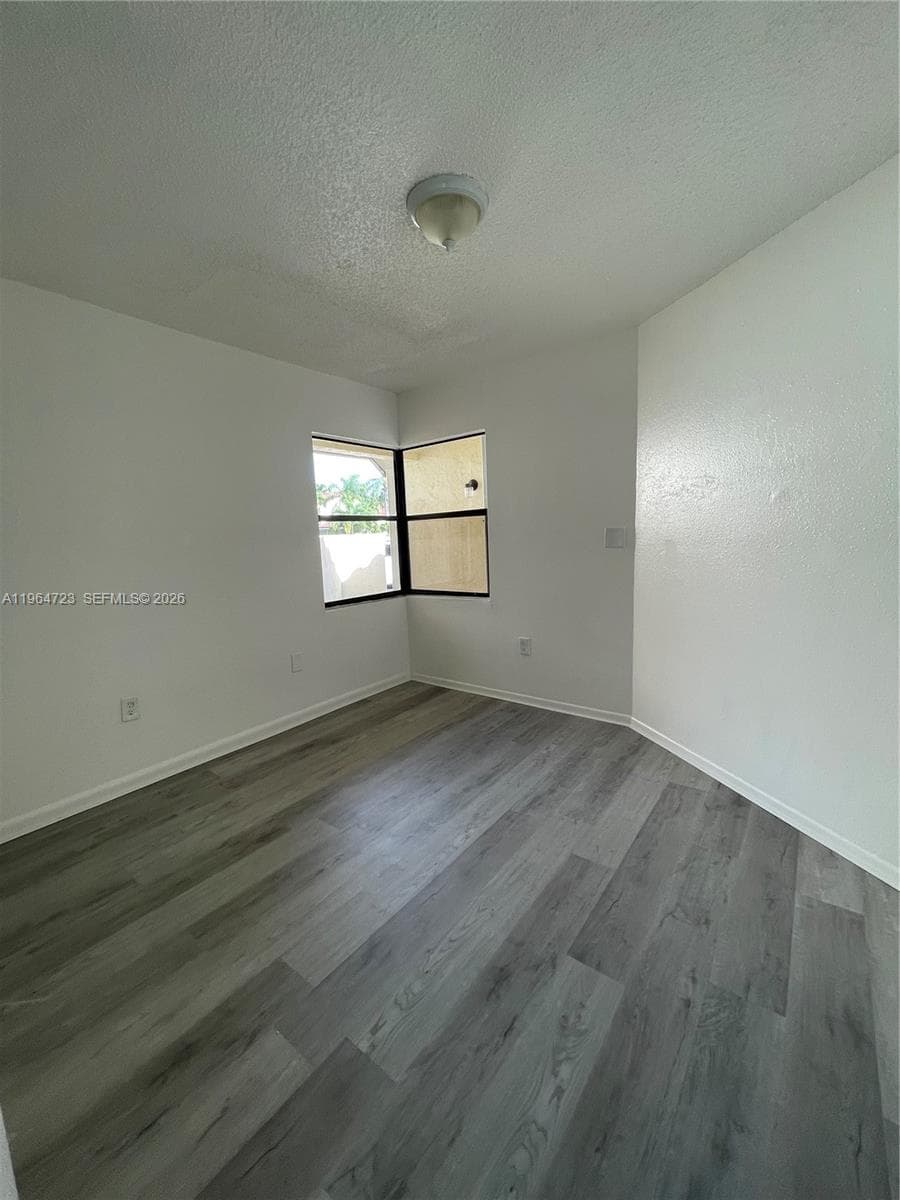 1210 San Remo Cir, Homestead FL 33035 — 8