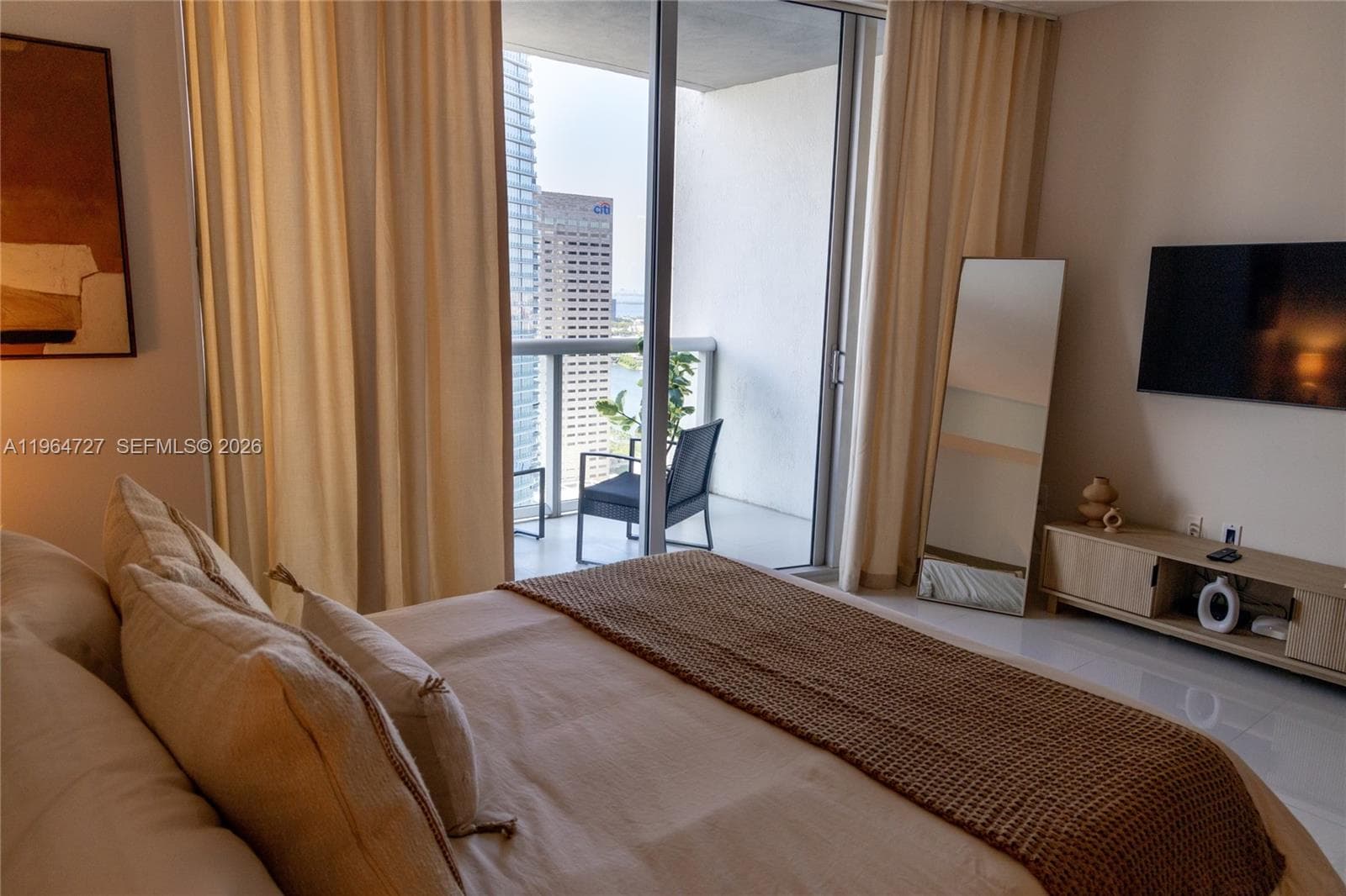 475 Brickell Ave # 3510, Miami FL 33131 — 3