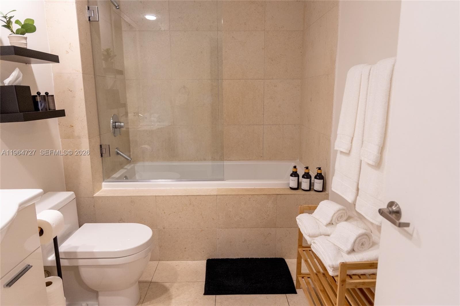 475 Brickell Ave # 3510, Miami FL 33131 — 9