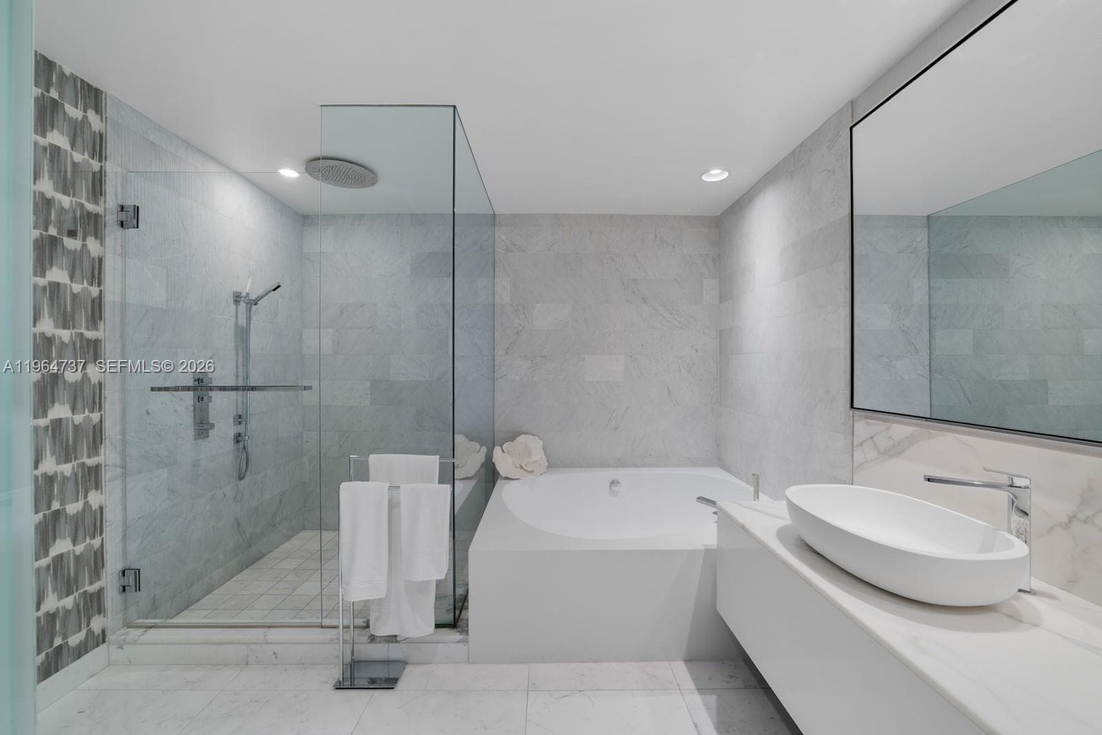 10201 Collins Ave # 611, Bal Harbour FL 33154 — 20