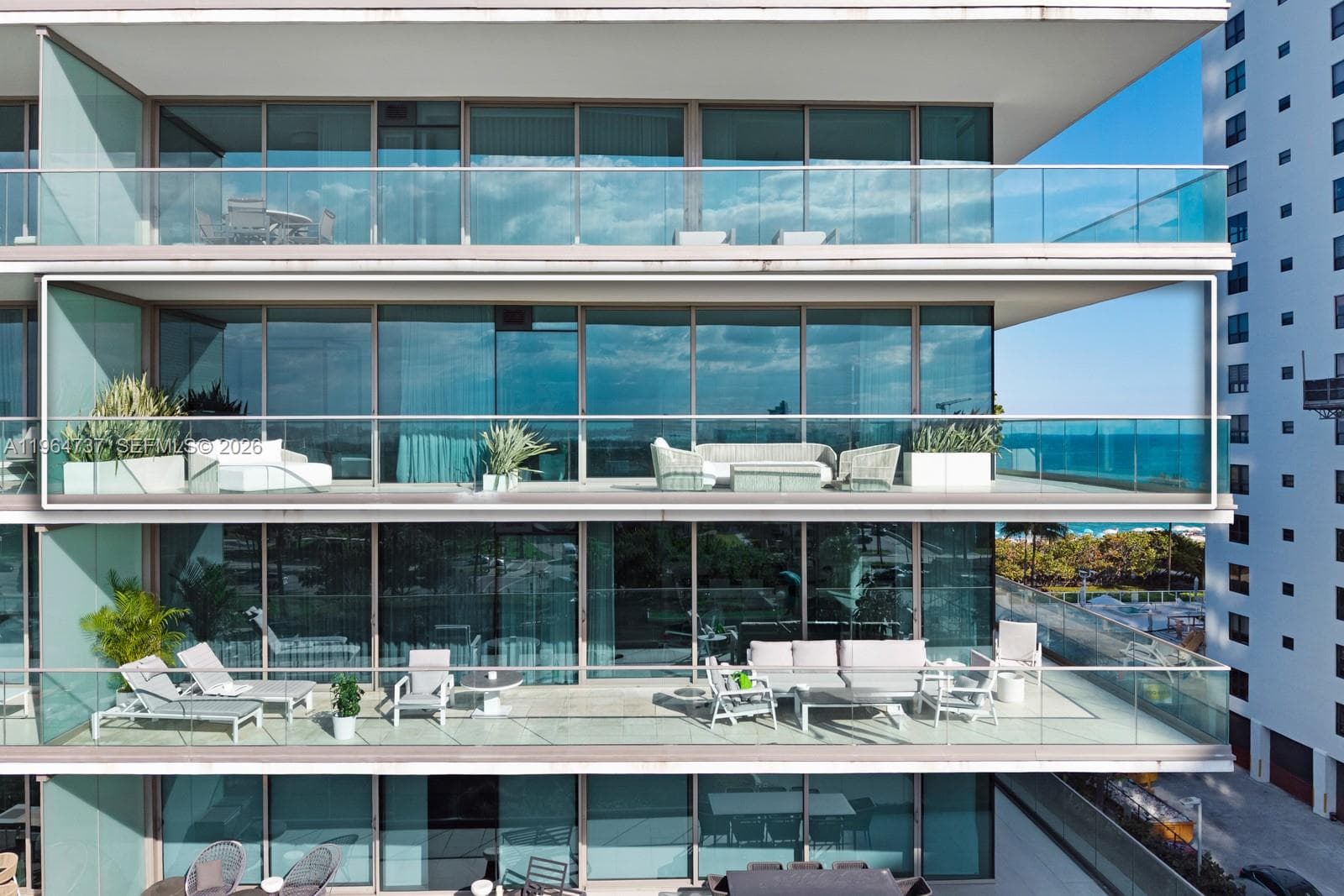 10201 Collins Ave # 611, Bal Harbour FL 33154 — 25