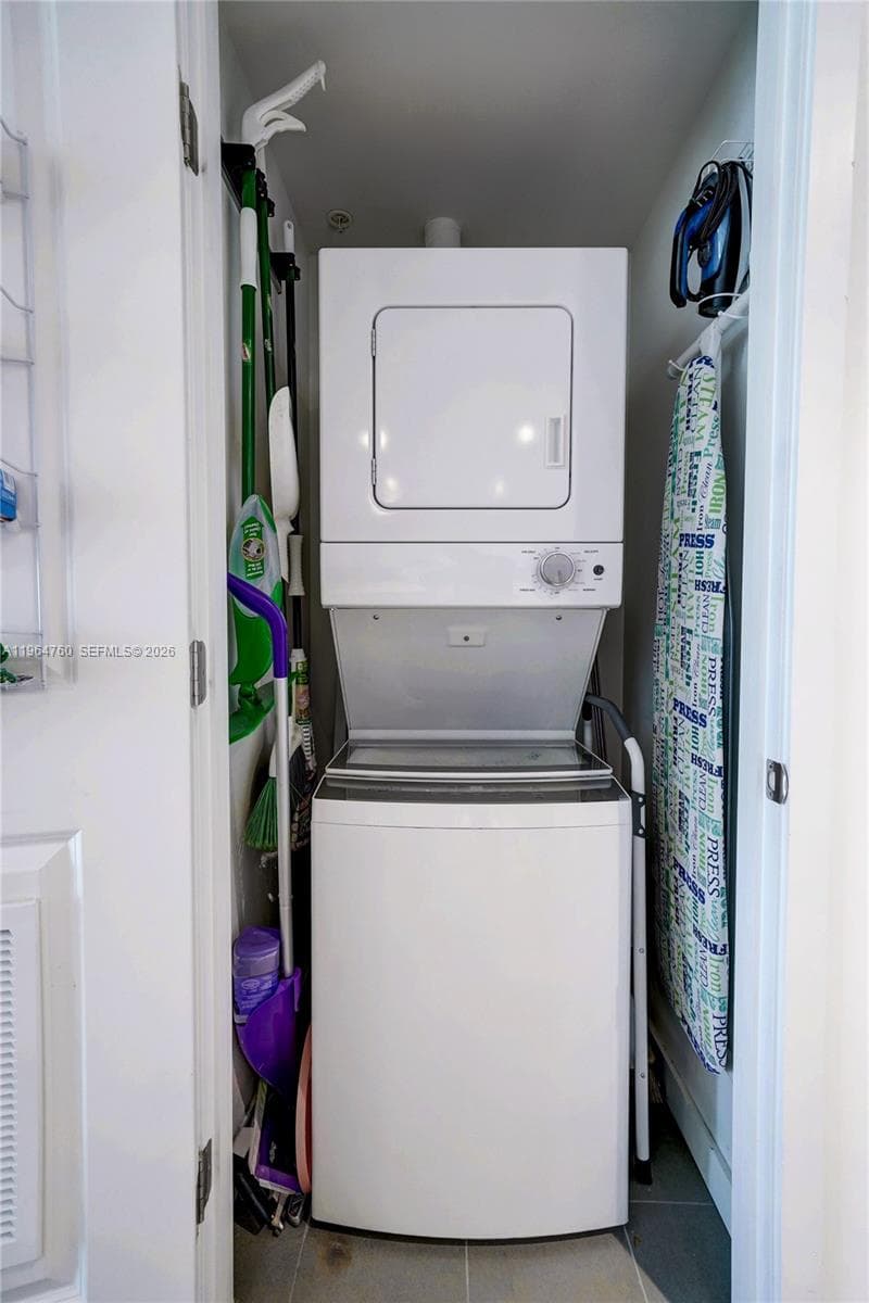 Canvas Condo, Miami, FL — 10