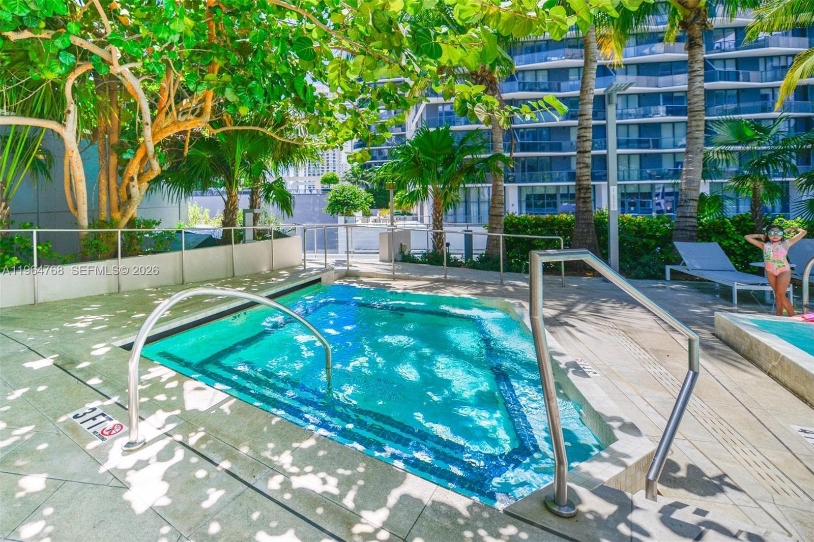 88 SW 7th St # 2204, Miami FL 33130 — 57