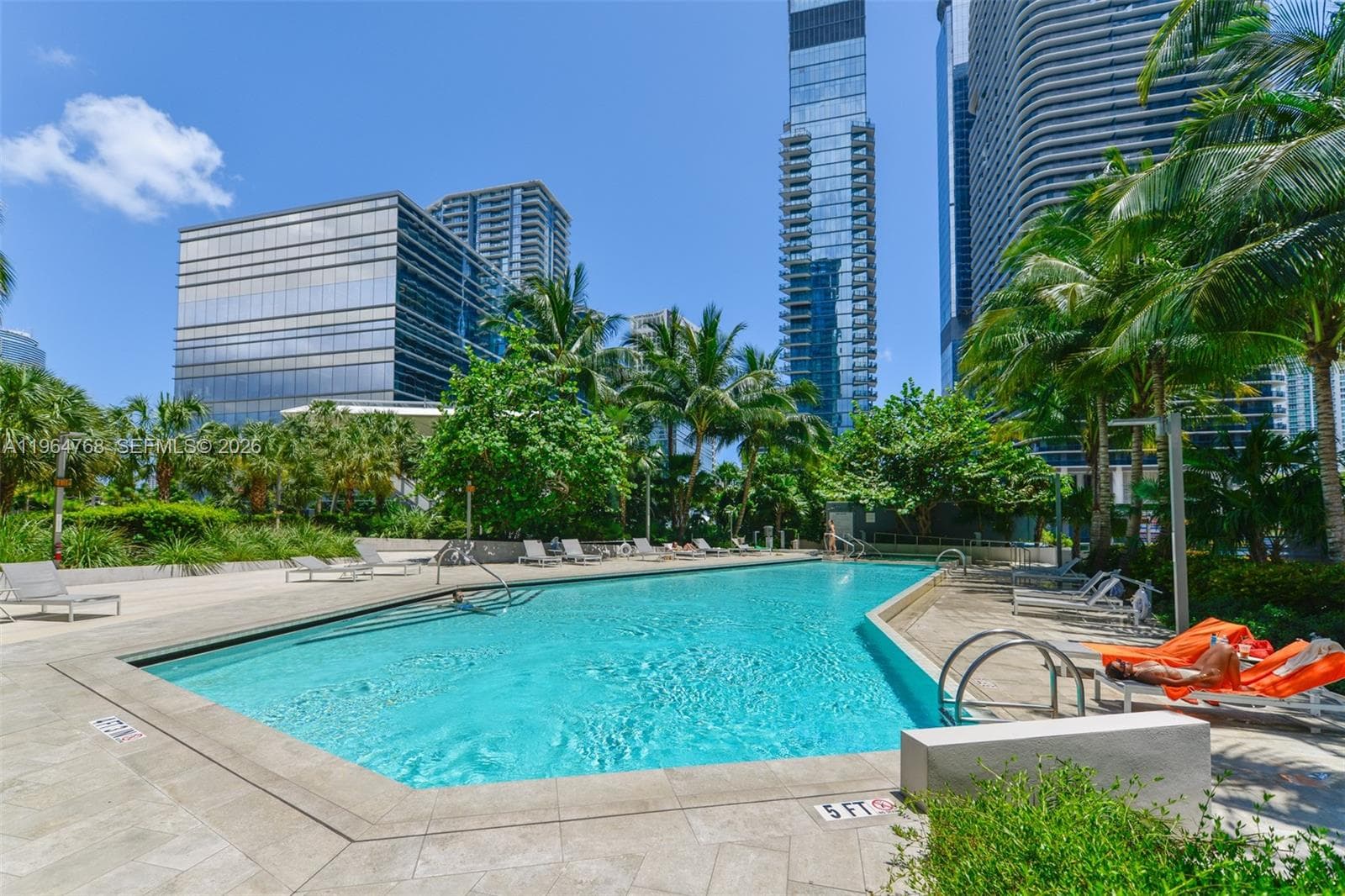 88 SW 7th St # 2204, Miami FL 33130 — 63