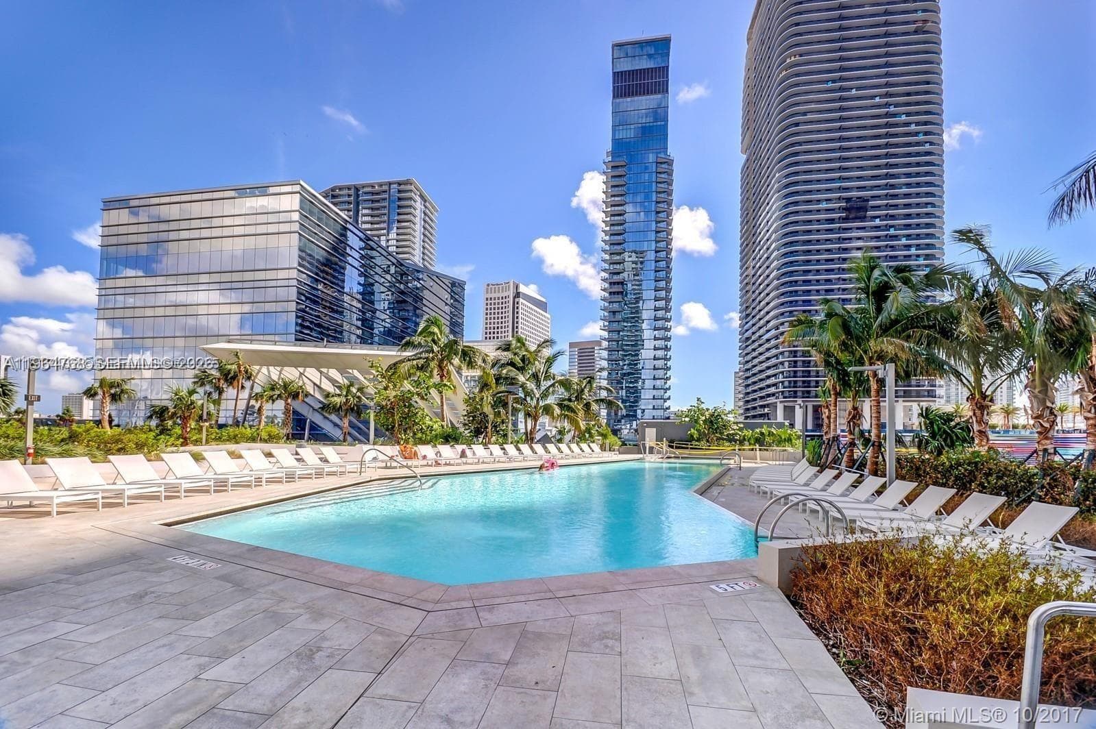 88 SW 7th St # 2204, Miami FL 33130 — 34