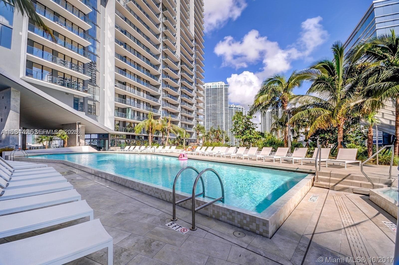 88 SW 7th St # 2204, Miami FL 33130 — 35