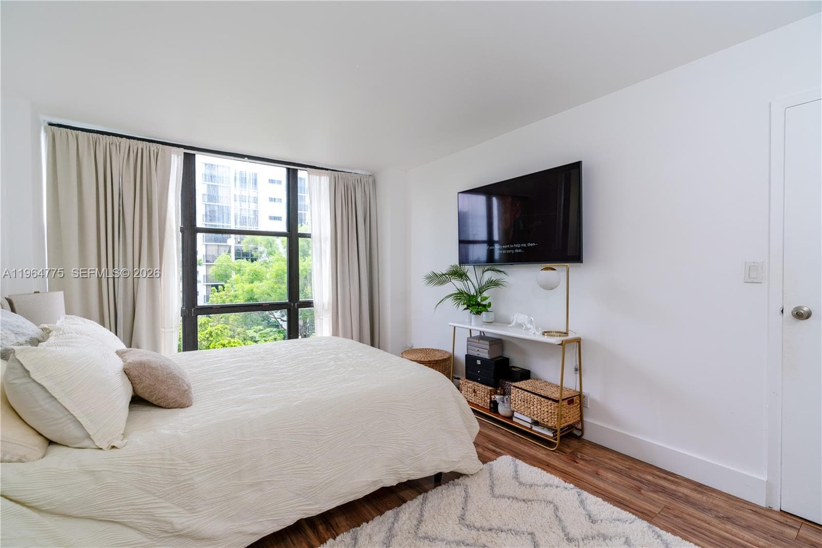 17021 N Bay Rd # 526, Sunny Isles Beach FL 33160 — 17