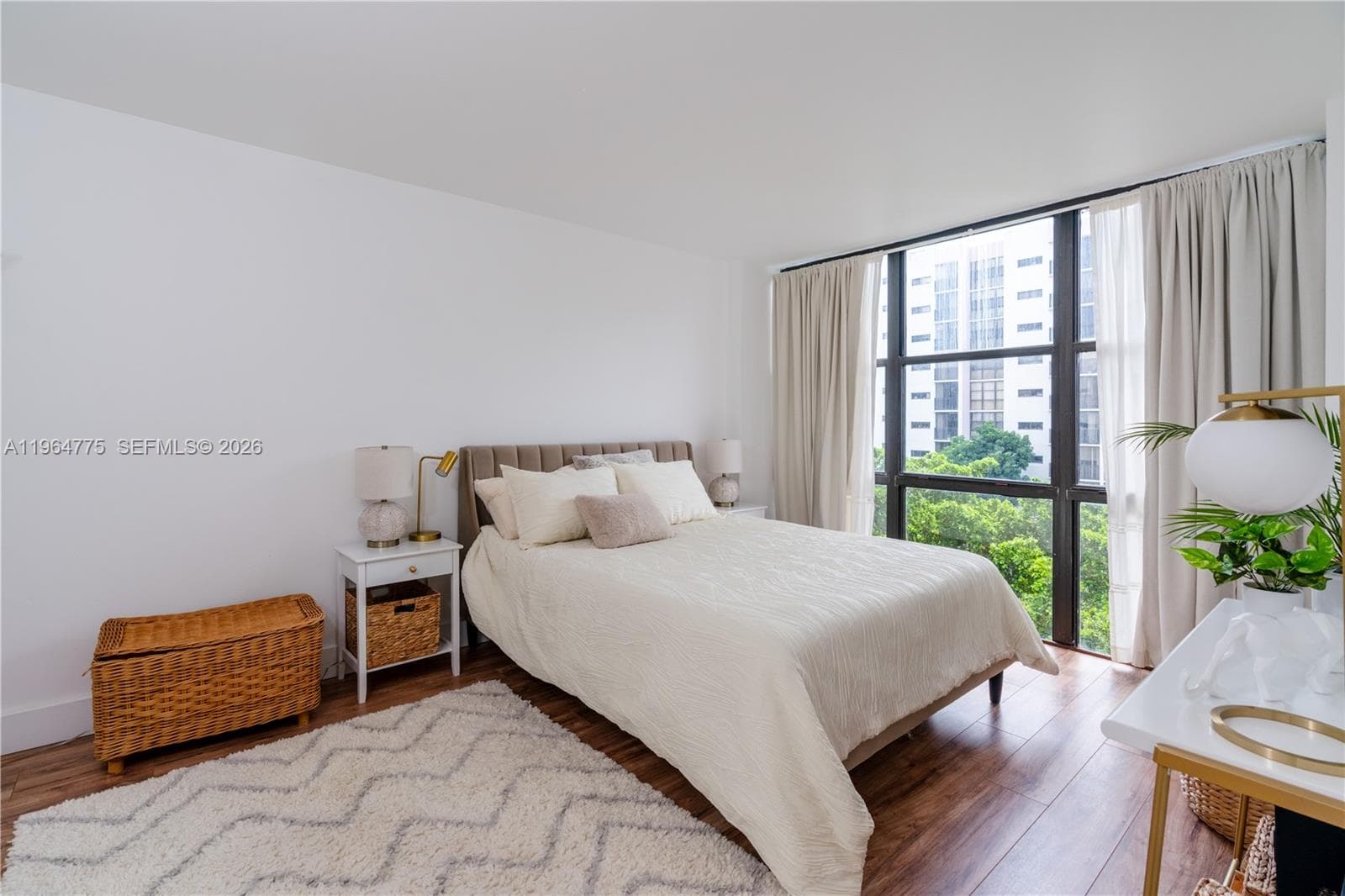 17021 N Bay Rd # 526, Sunny Isles Beach FL 33160 — 16