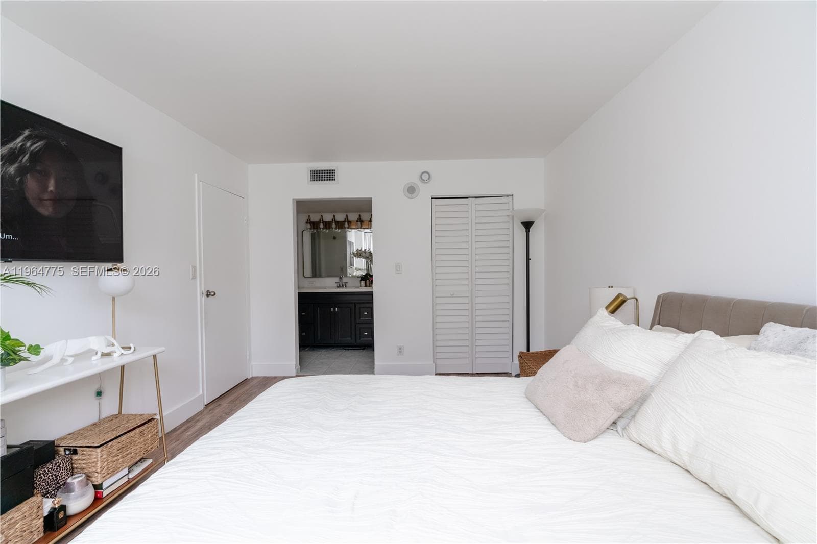 17021 N Bay Rd # 526, Sunny Isles Beach FL 33160 — 18