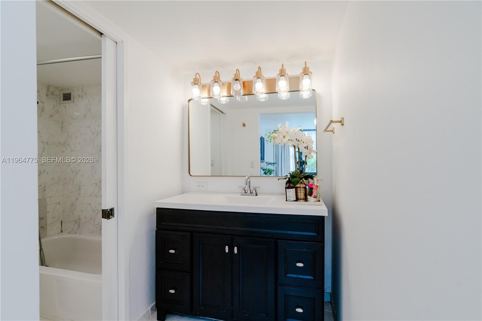17021 N Bay Rd # 526, Sunny Isles Beach FL 33160 — 21