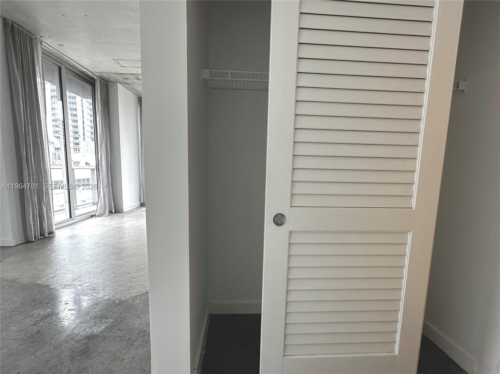 151 SE 1st St # 1501, Miami FL 33131 — 7