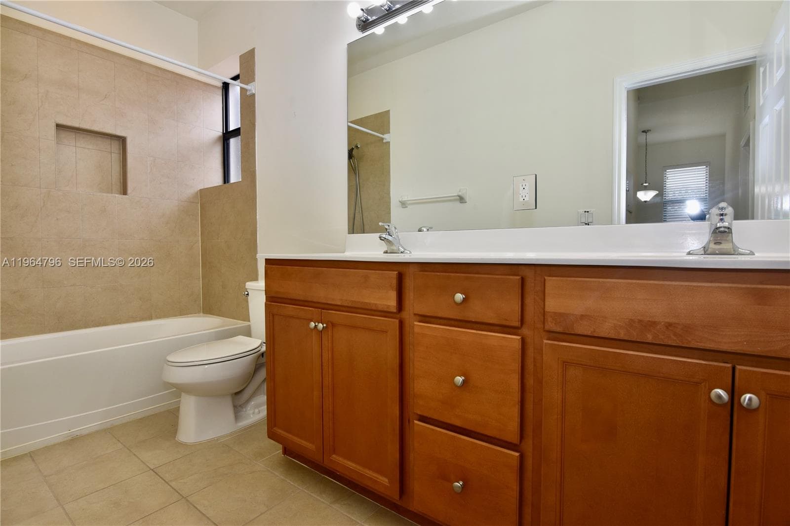526 SE 35th Ave, Homestead FL 33033 — 56