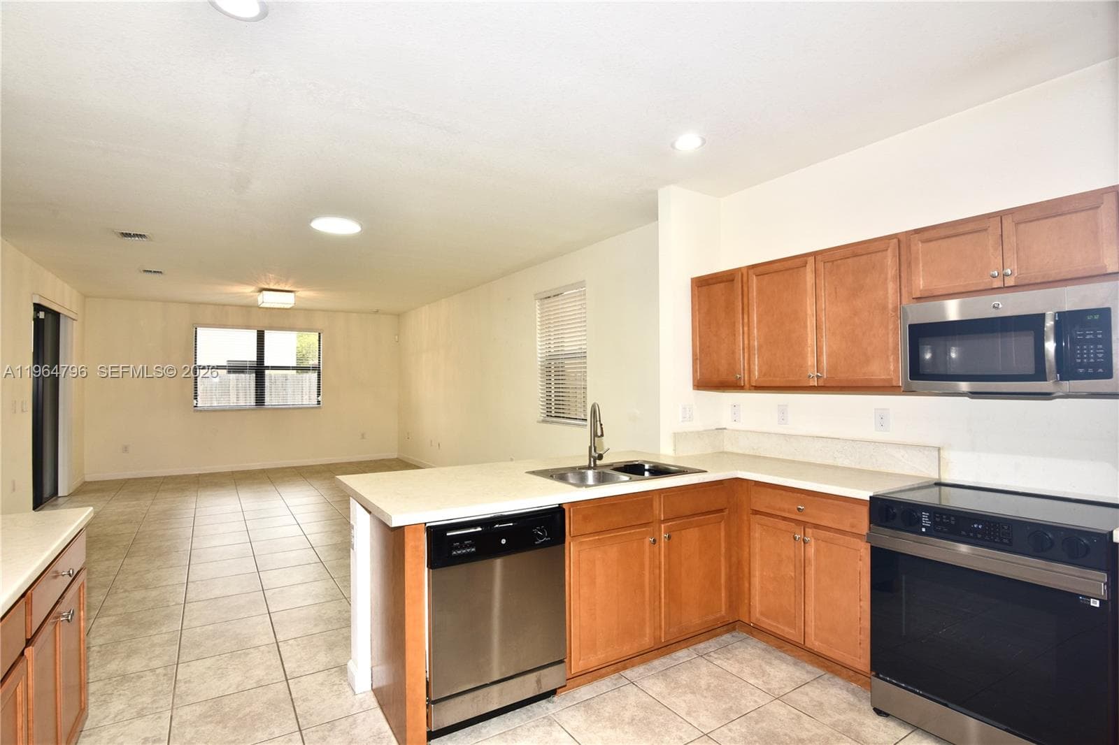 526 SE 35th Ave, Homestead FL 33033 — 44