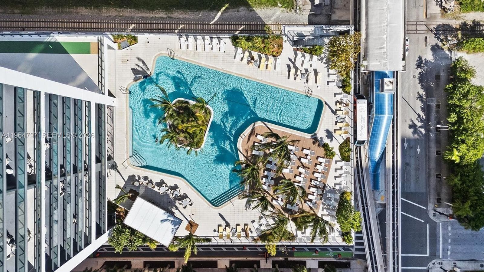 159 NE 6th St # 4910, Miami FL 33132 — 24