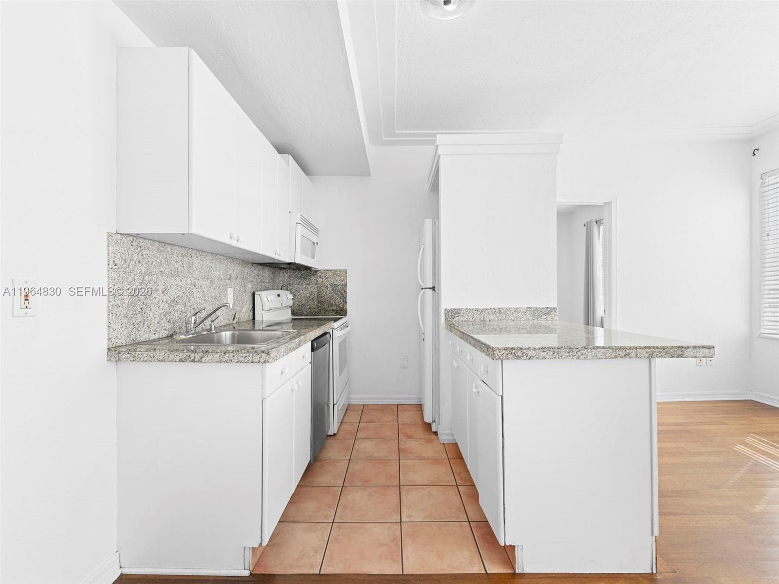 1027 Pennsylvania Ave # 206, Miami Beach FL 33139 — 6